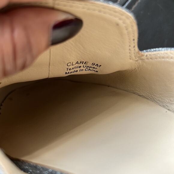 Botkier | Gumetal Silver Shimmer Clare Holiday Loafers Slides size 9 - Picture 7 of 7